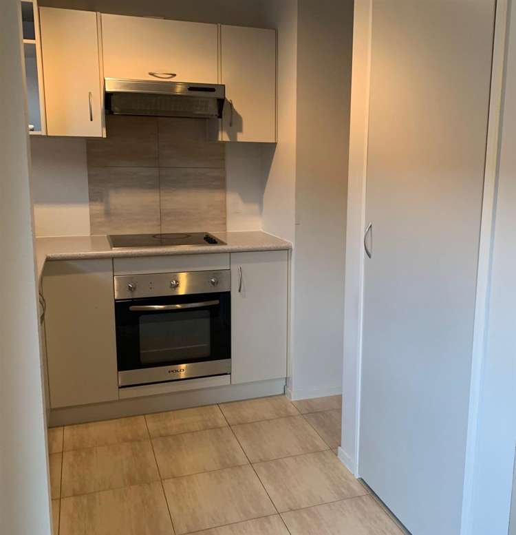 77 Rathmar Drive Alfriston Heights_2