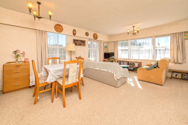 2/193 Queen Street Pukekohe_9