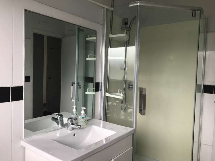 2 Cramond Drive Mangere East_15