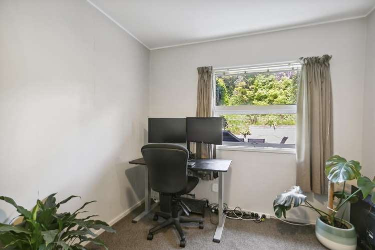 3/23 Collins Avenue Tawa_9