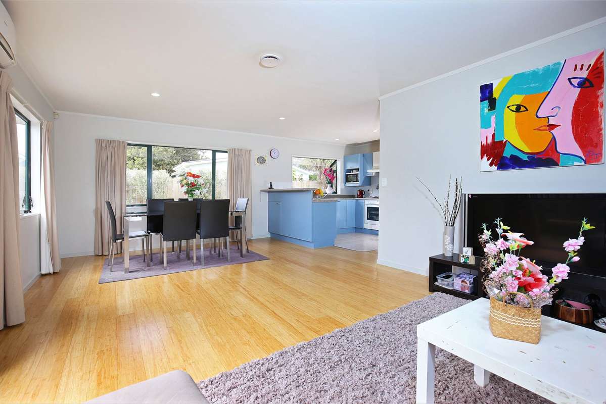 2/27 Hillside Road_4