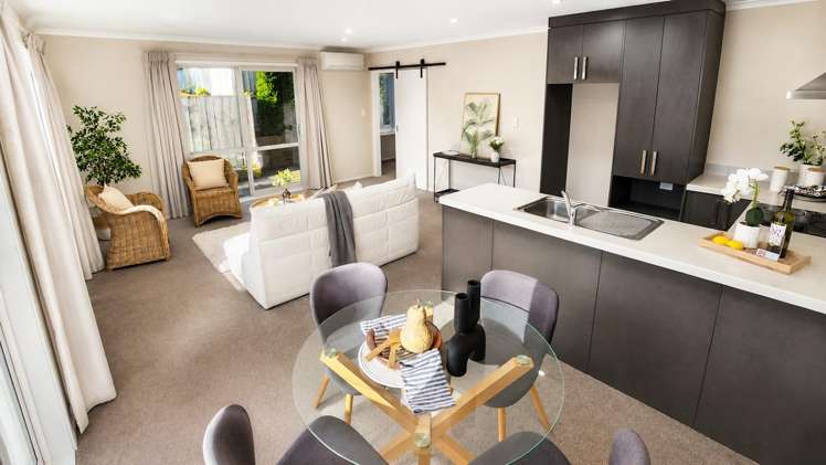 6/11 Jones Crescent Melville_2
