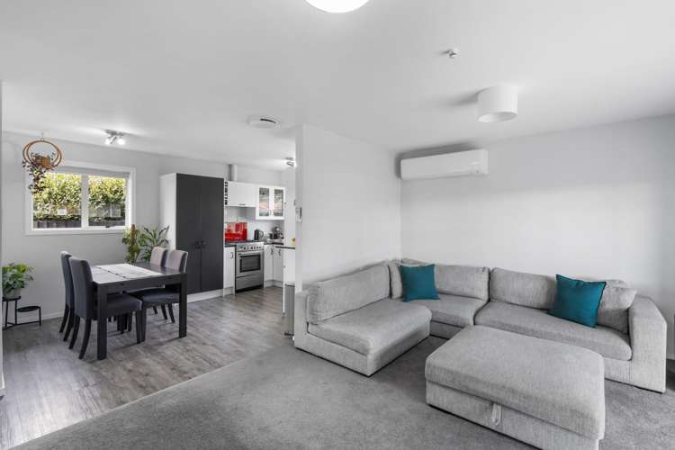 86 Neill Street Hornby_6