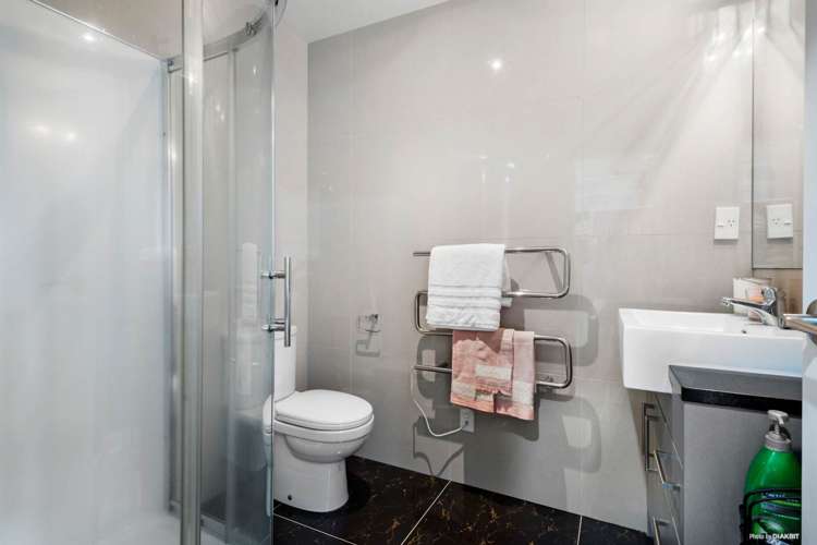 9/75 Tamahere Drive Glenfield_10