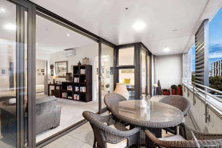 105/2 Bluegrey Avenue Stonefields_10