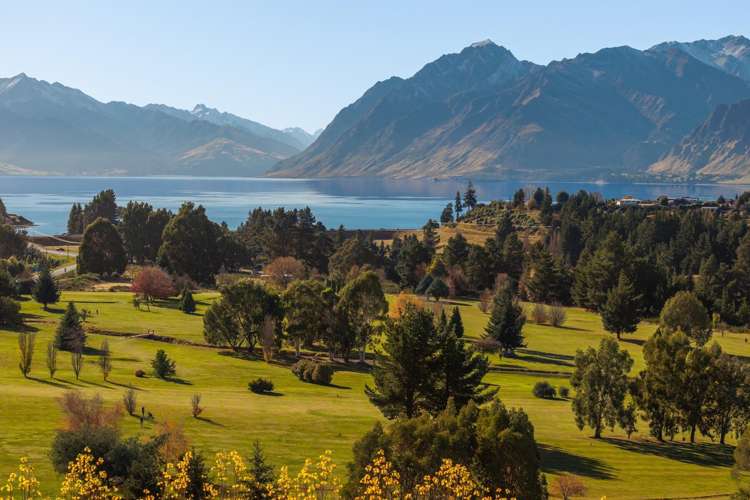 1122 Lake Hawea-Albert Town Road_3