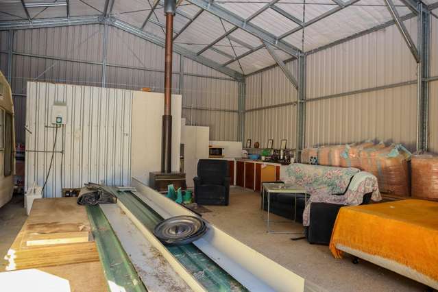 172 Clifton Road Kaiata_4