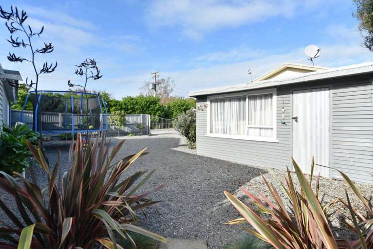 4 James Avenue Leithfield_25