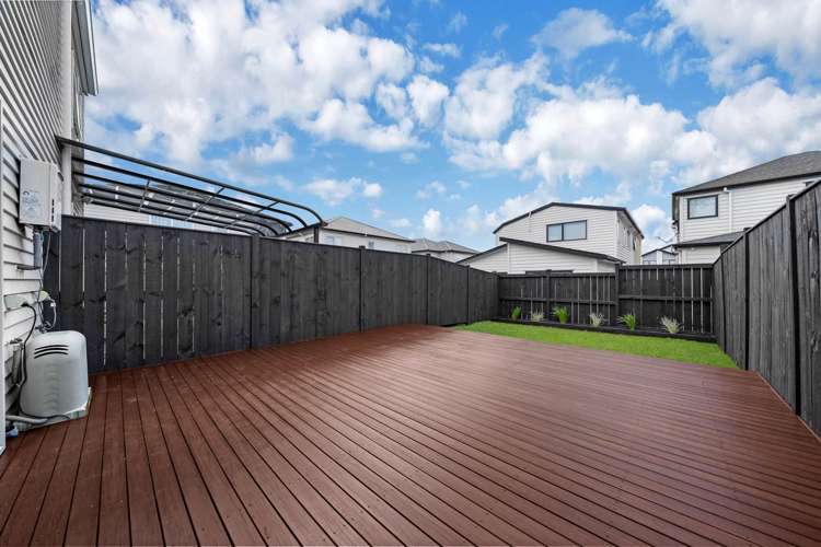 7 Freshland Drive Flat Bush_17