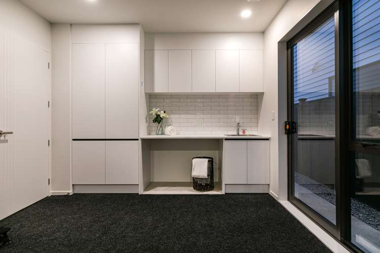 6 Paparahi Place Wainui_16