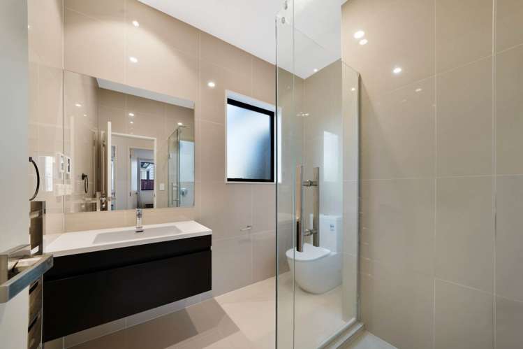 8 Koroheke Road Takanini_8