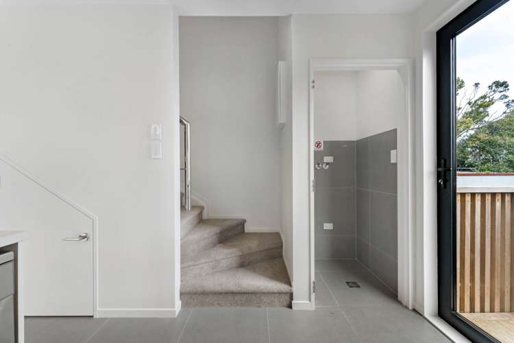 2/300 Great North Road Henderson_25