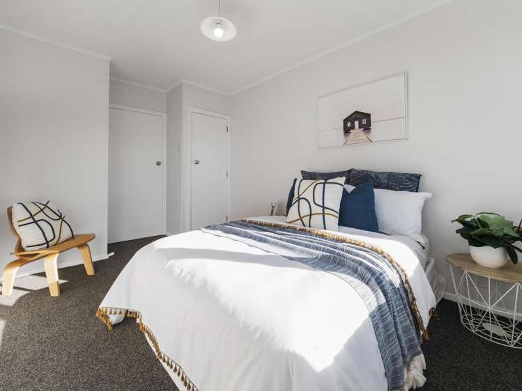 102 Carisbrooke Street Aranui_11