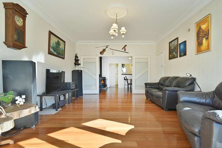 112 Lyndhurst Road Frimley_7