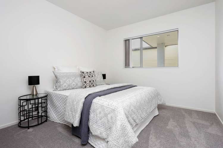 6 Popokatea Drive Takanini_13