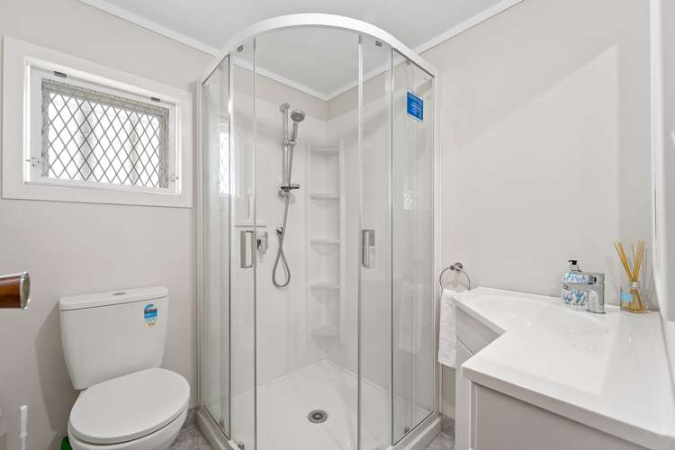 10 Fairway Avenue Red Beach_19