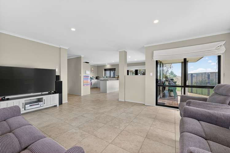 293 Ostrich Road Patumahoe_21