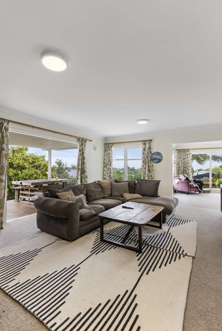 17 Shelly Bay Road Beachlands_21