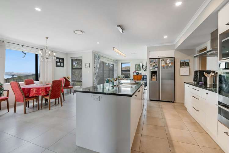 3390C Kaipara Coast Highway Glorit_9