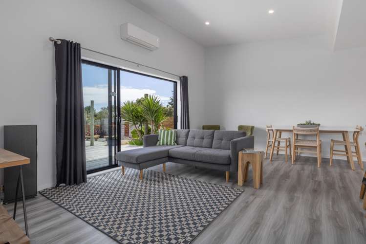 7 Strathnaver Drive Waikawa Beach_11