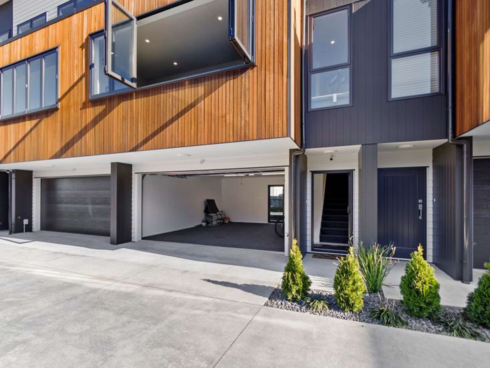 7/24 Liverpool Street Hamilton Central_0