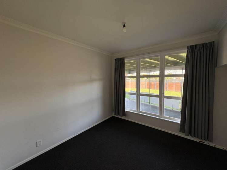587 Queen Street 10516_7