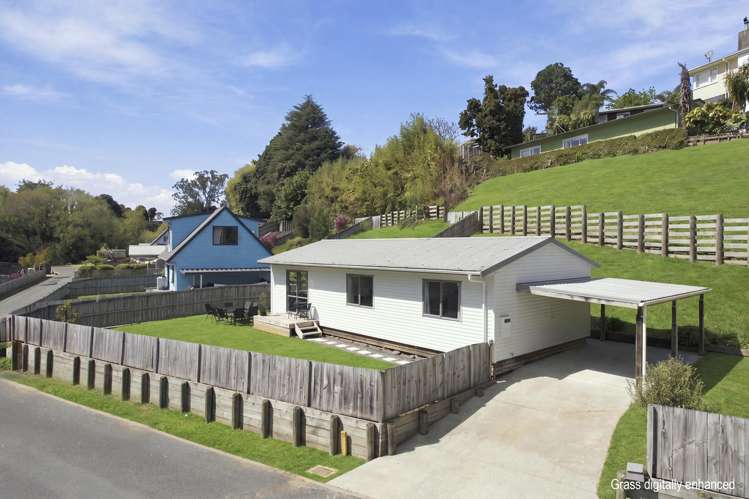2 Hughan Craig Place_1
