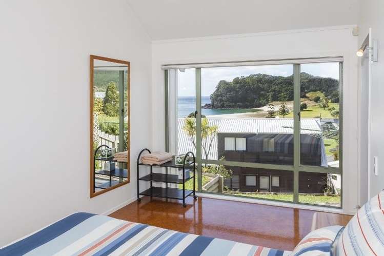 127 Bambury Place Onemana_10