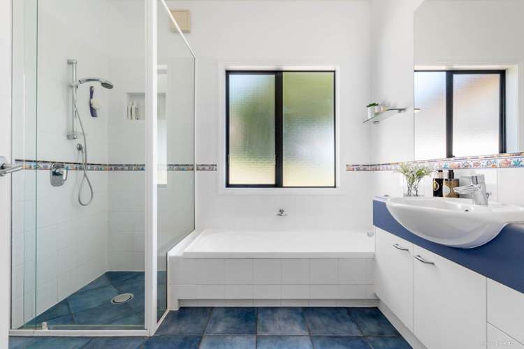 30 Matthew Whitford Drive Bombay_15