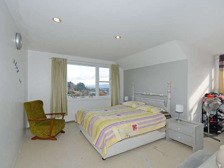 84 Moeraki Road Maoribank_12