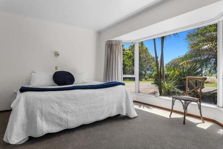 641 Thornton Road Thornton_10