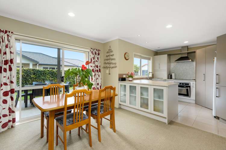 2/100 Dp Millers Road Brookfield_1