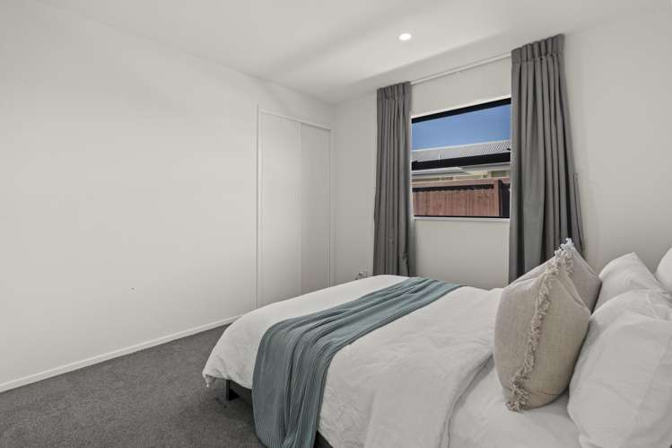 49 Candlesticks Crescent Lincoln_15