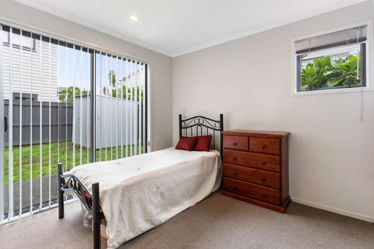14 Hirimate Place Flat Bush_17
