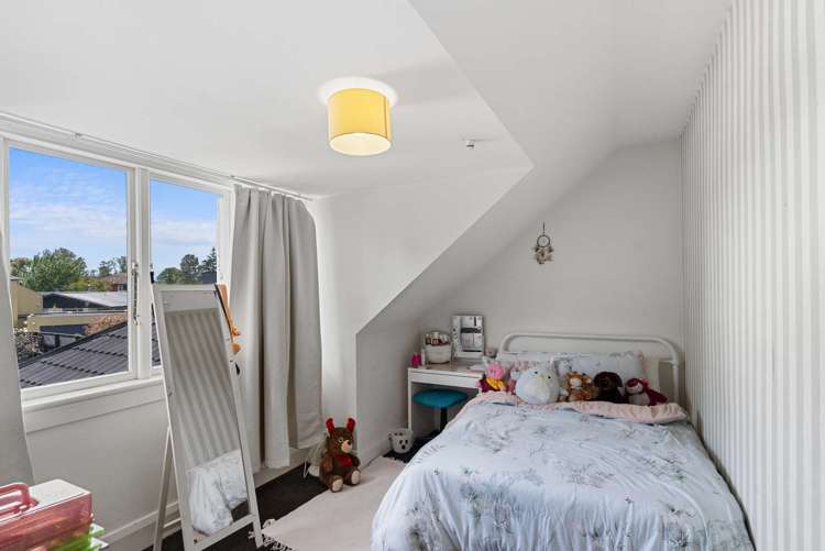 14 Memorial Avenue Ilam_13