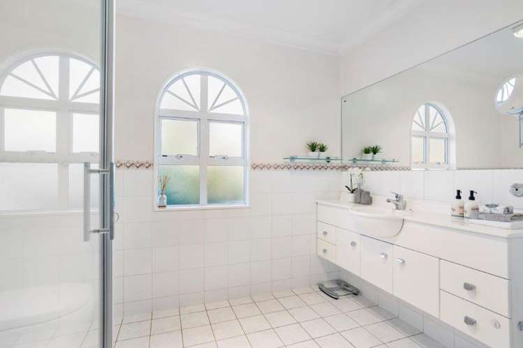 3 Queenstown Road Hillsborough_12