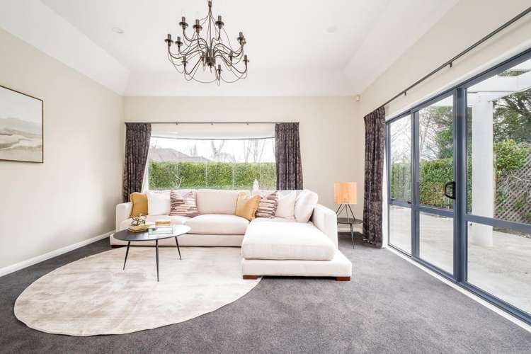 55 Regents Park Dr_1