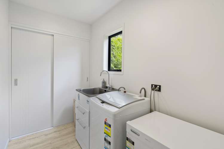 60a Shetland Street Glen Eden_33