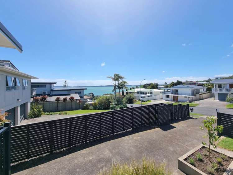 6 Alexander Avenue Maraetai_21