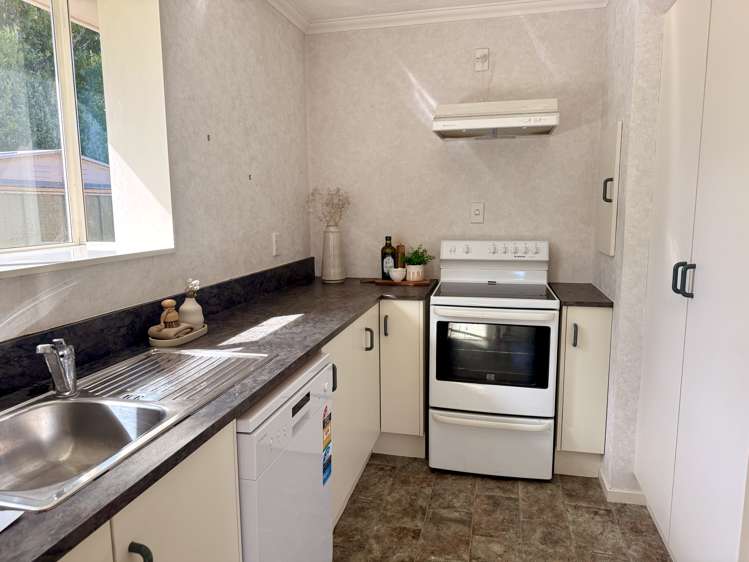 64 Maitland Street Strathern_14