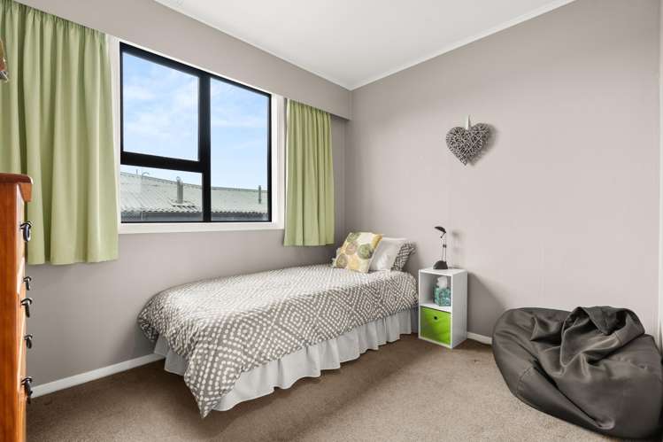 17 Puriri Crescent Masterton_17