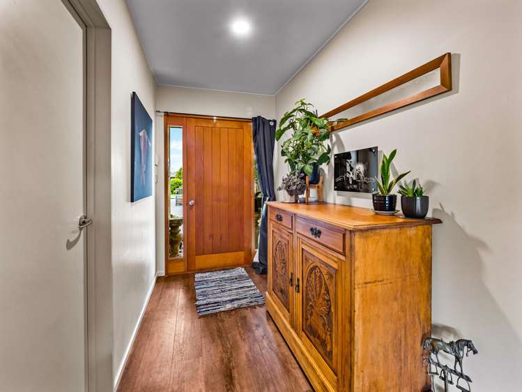 75 Pages Road Allenton_6