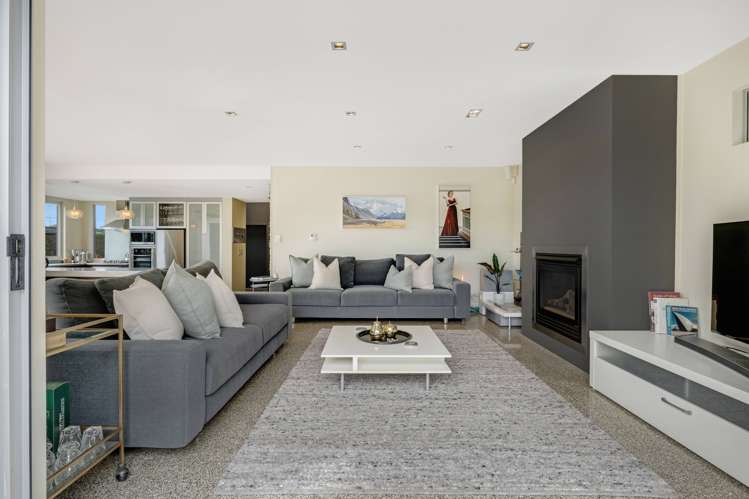 6 Queenstown Road Hillsborough_9