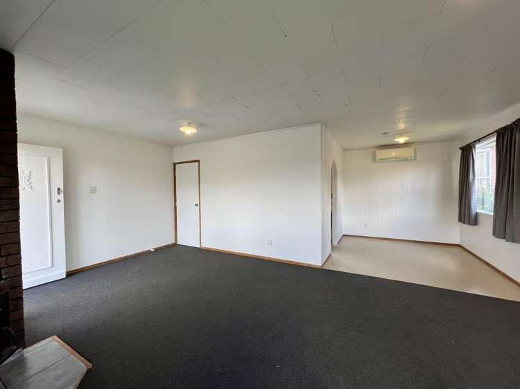 64 Chilcott Road Henderson_2