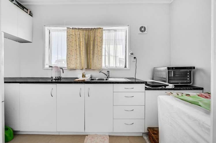 5 Maxwell Avenue Papatoetoe_15