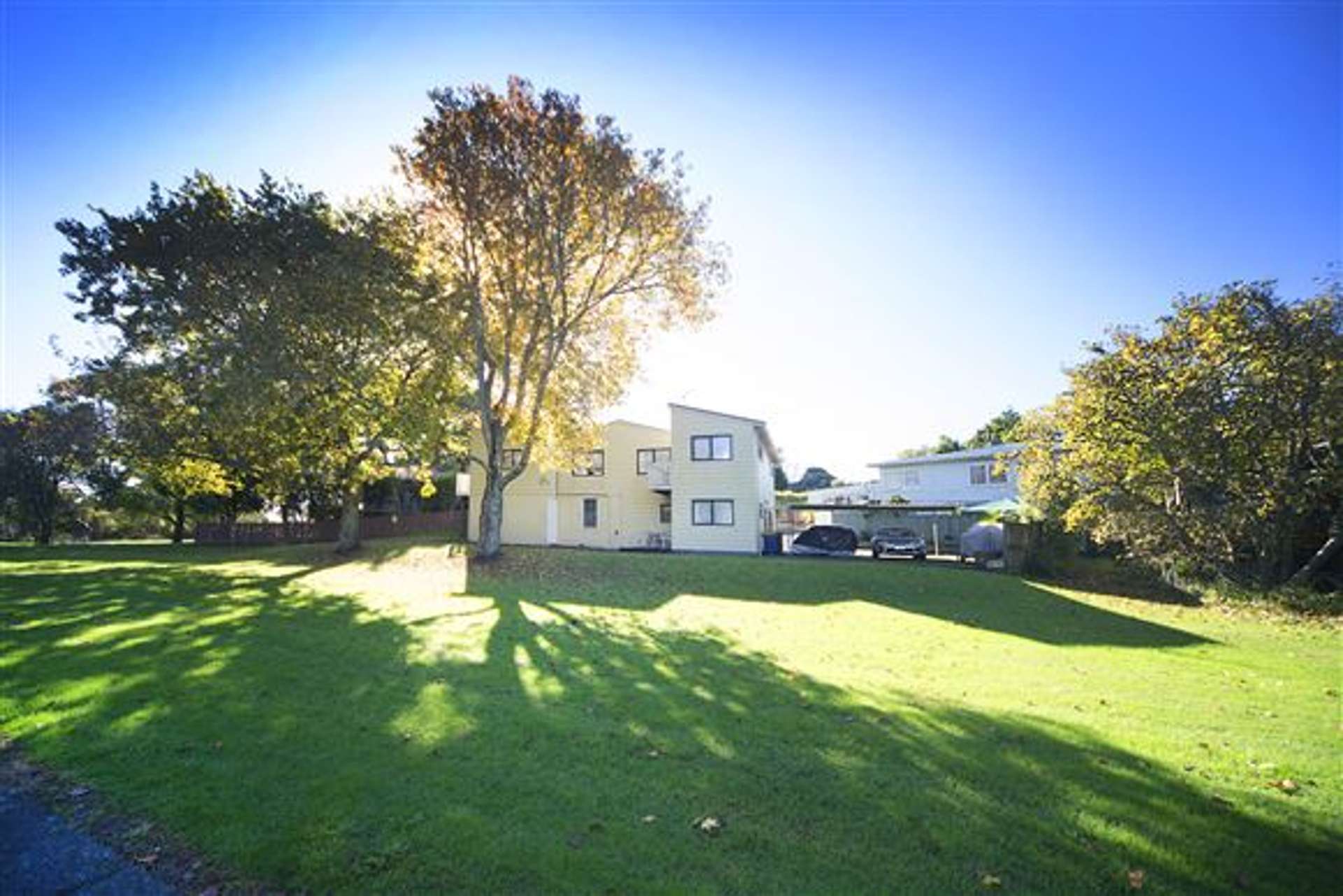 1/40 Sherwood Avenue Te Atatu South_0