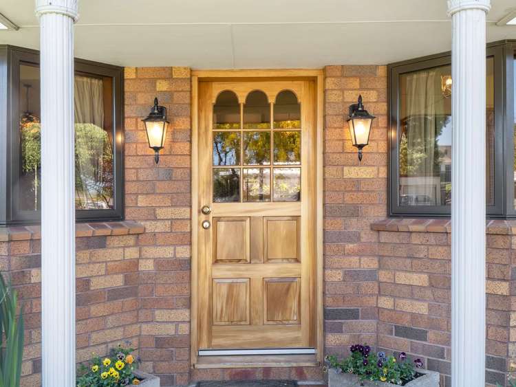 10 Regency Crescent Redwood_3