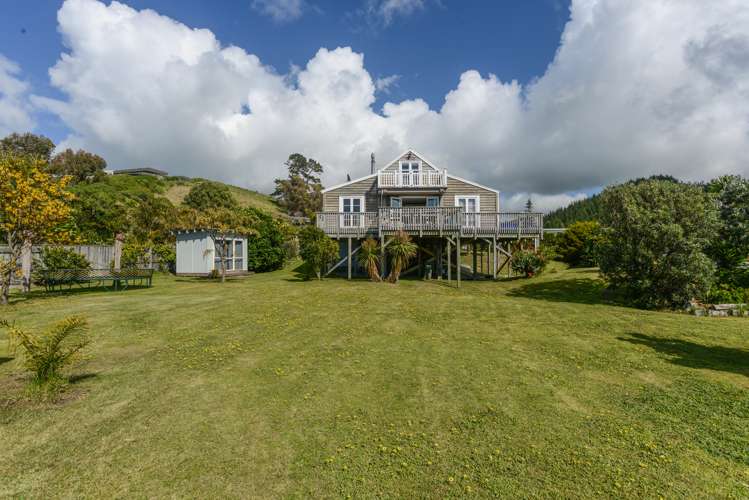 16 Lightning Ridge View Waimarama_13