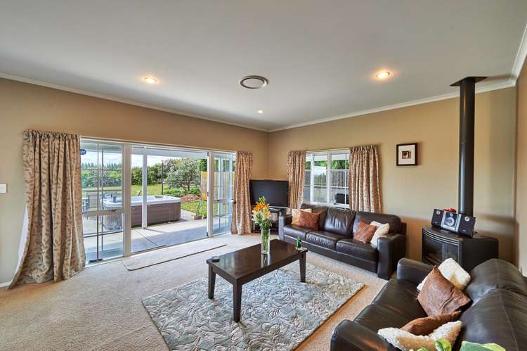 55 Polson Hill Drive Aokautere_25