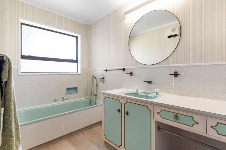 34 Shady Lane Welcome Bay_17